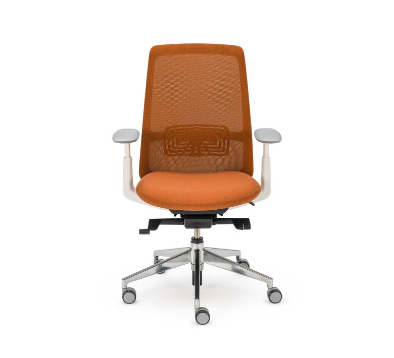 soji-task-chair-model-2018-645.jpg