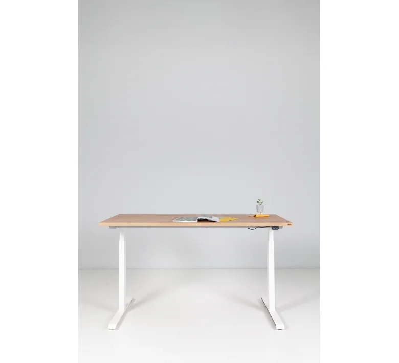 maro-op-lite-op-lite-e-desk-1.jpg