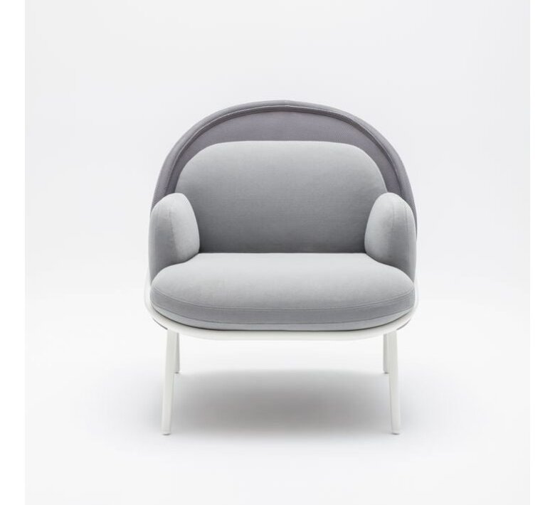 contemporary-visitor-armchair-mesh-mdd-3-e1564742582354.jpg