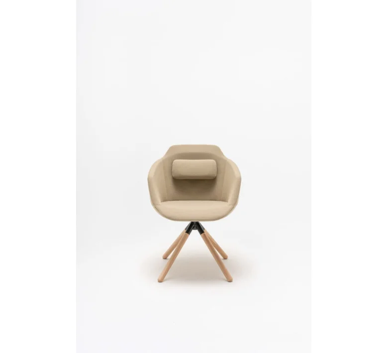 seating_ulra_chair_mdd_a61078_natural_beech_1_.jpg