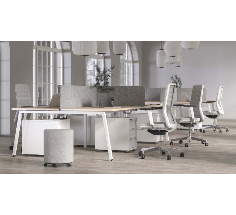 narbutas-bench-desks-nova-a-pedestals-nova-tasks-chair-wind-interiors.jpg