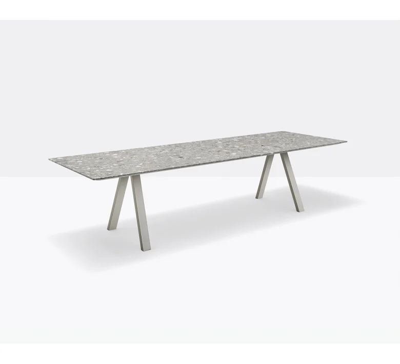 arki-table-ark300x100-be100-mfp-2-low.jpg