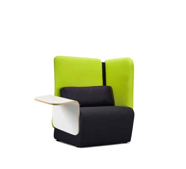m102010-seat-vank-mont-table.jpg
