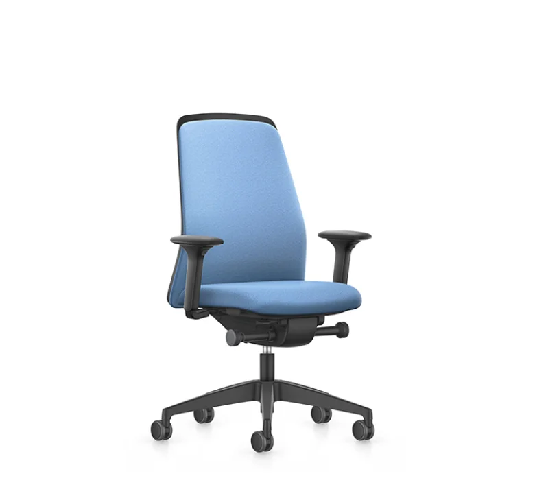 interstuhl-every-4.jpg
