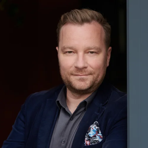Project Manager
artur.witkowski@hoof.pl
+48 603 064 741